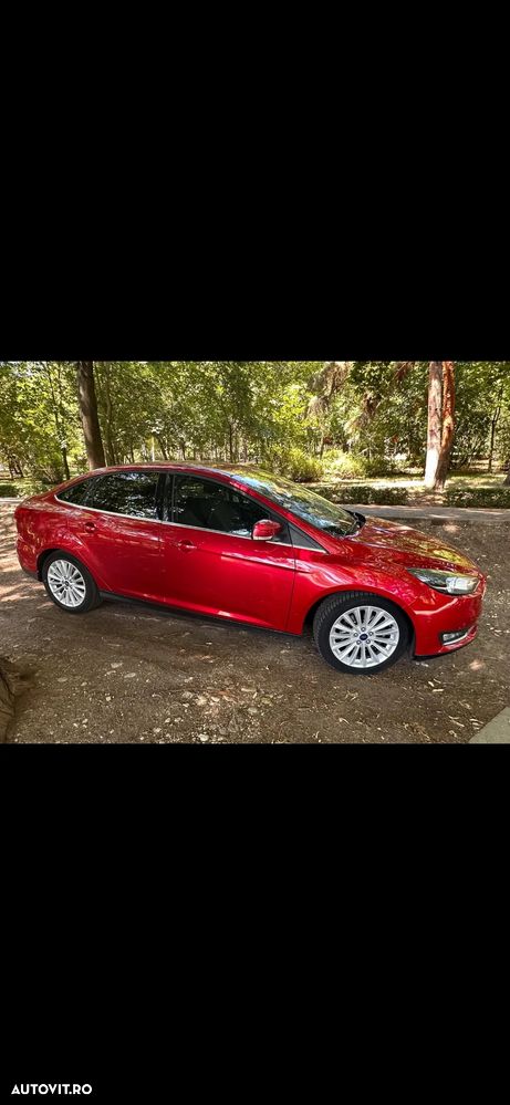 Ford Focus ver-1-5-ecoboost-titanium - 3
