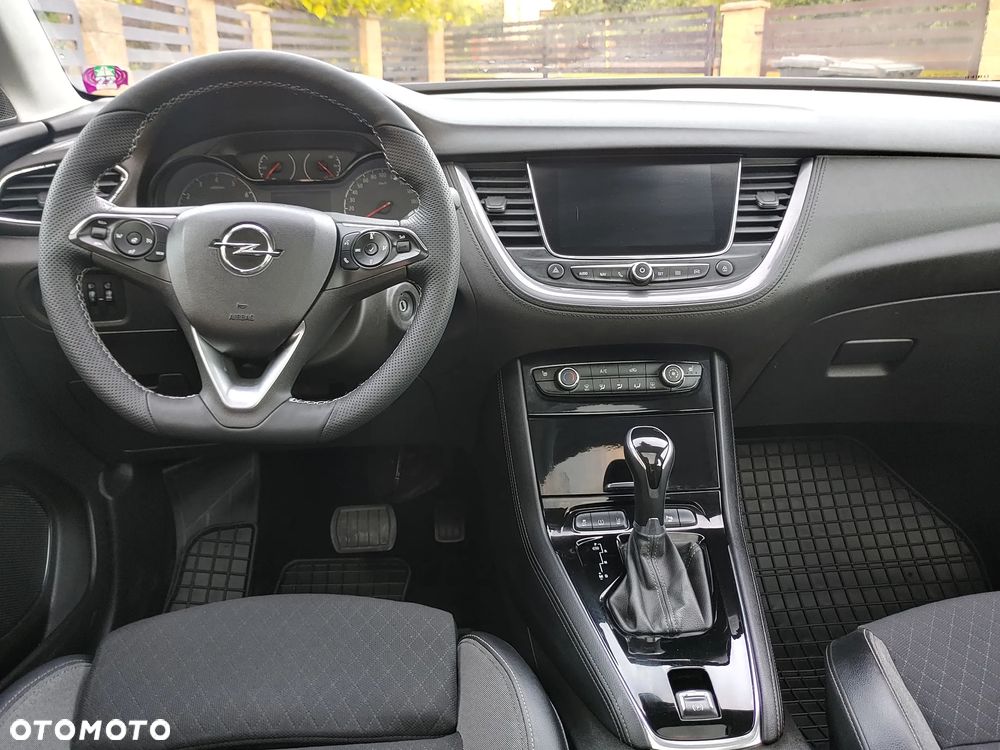 Opel Grandland X 1.2 Start/Stop Automatik Business Edition - 19