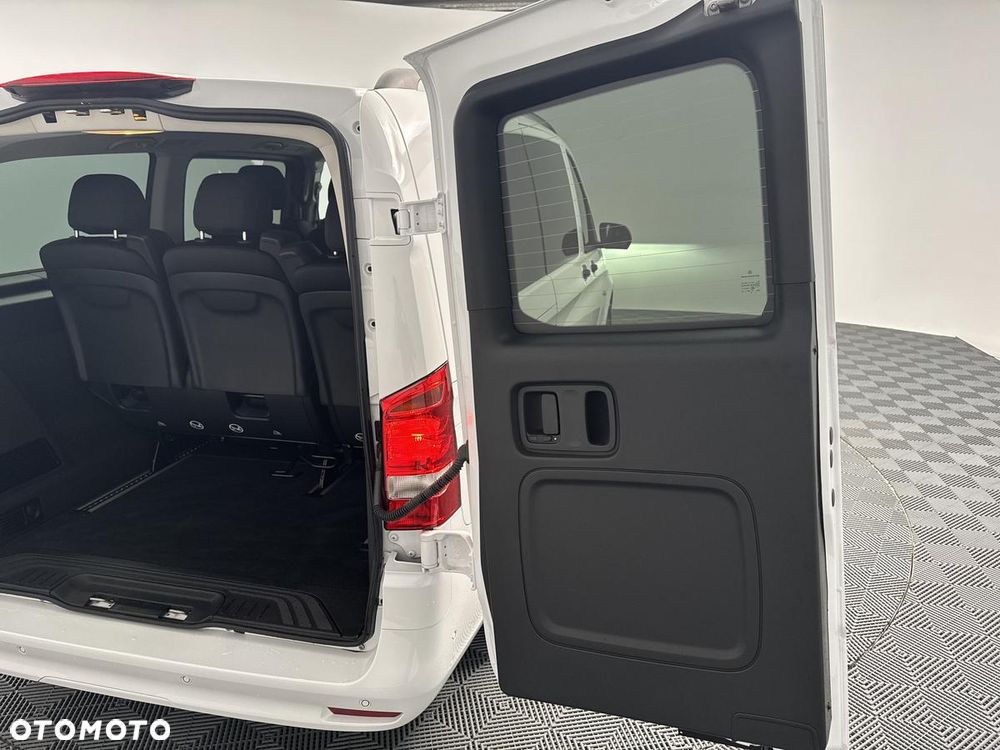Mercedes-Benz Vito Tourer L2 Pro 9G-Tronic 447.703 - 28