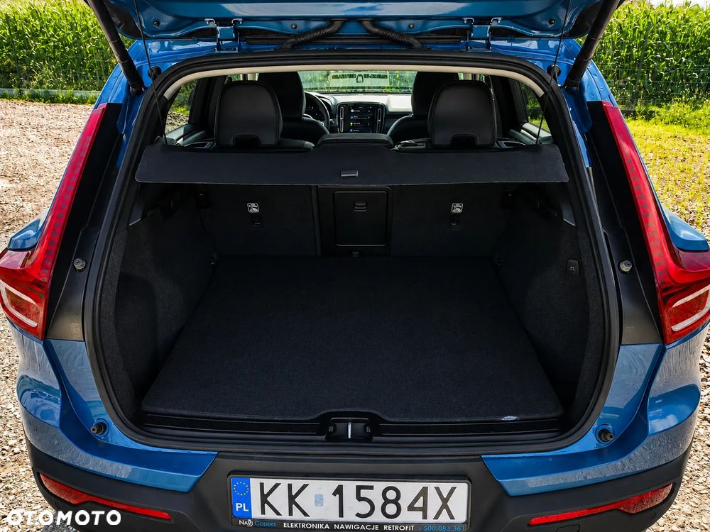 Volvo XC 40 B5 AWD Ultimate Dark - 13