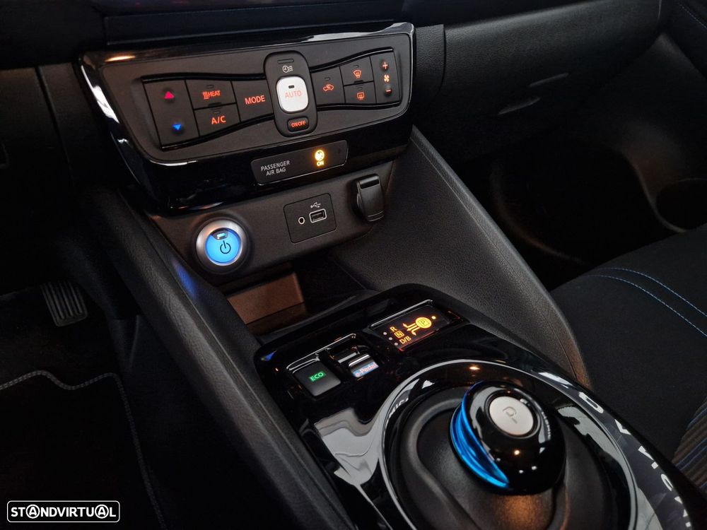 Nissan Leaf Acenta - 14