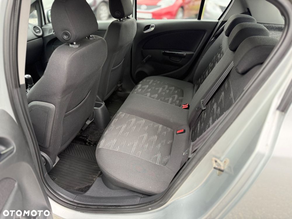 Opel Corsa - 23