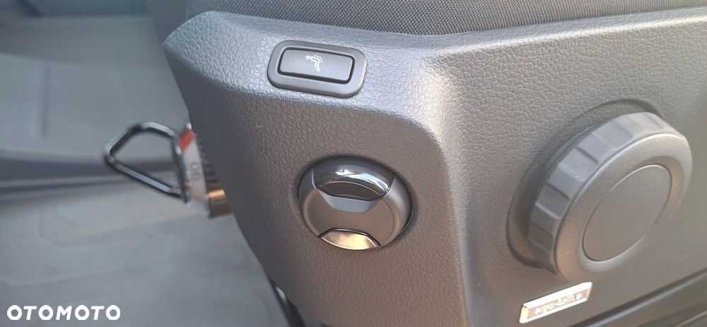 Volkswagen Crafter 2.0 TDI 177 KM Manual - 29