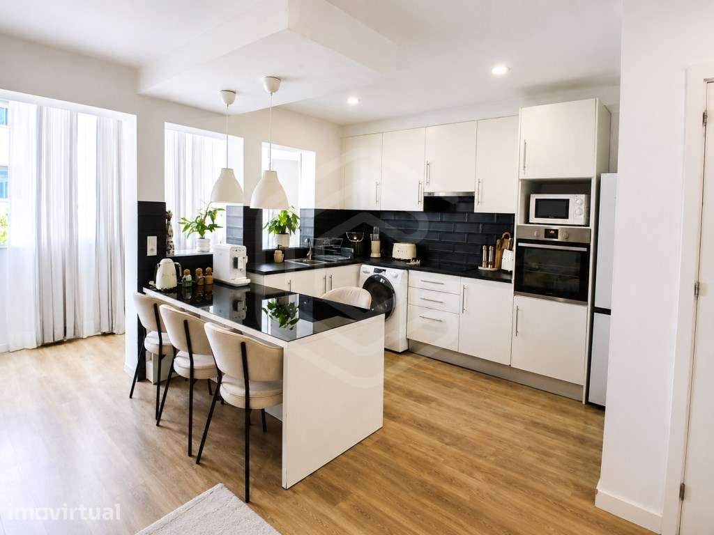Apartamento T2 remodelado no Centro de Loulé - Grande imagem: 5/21