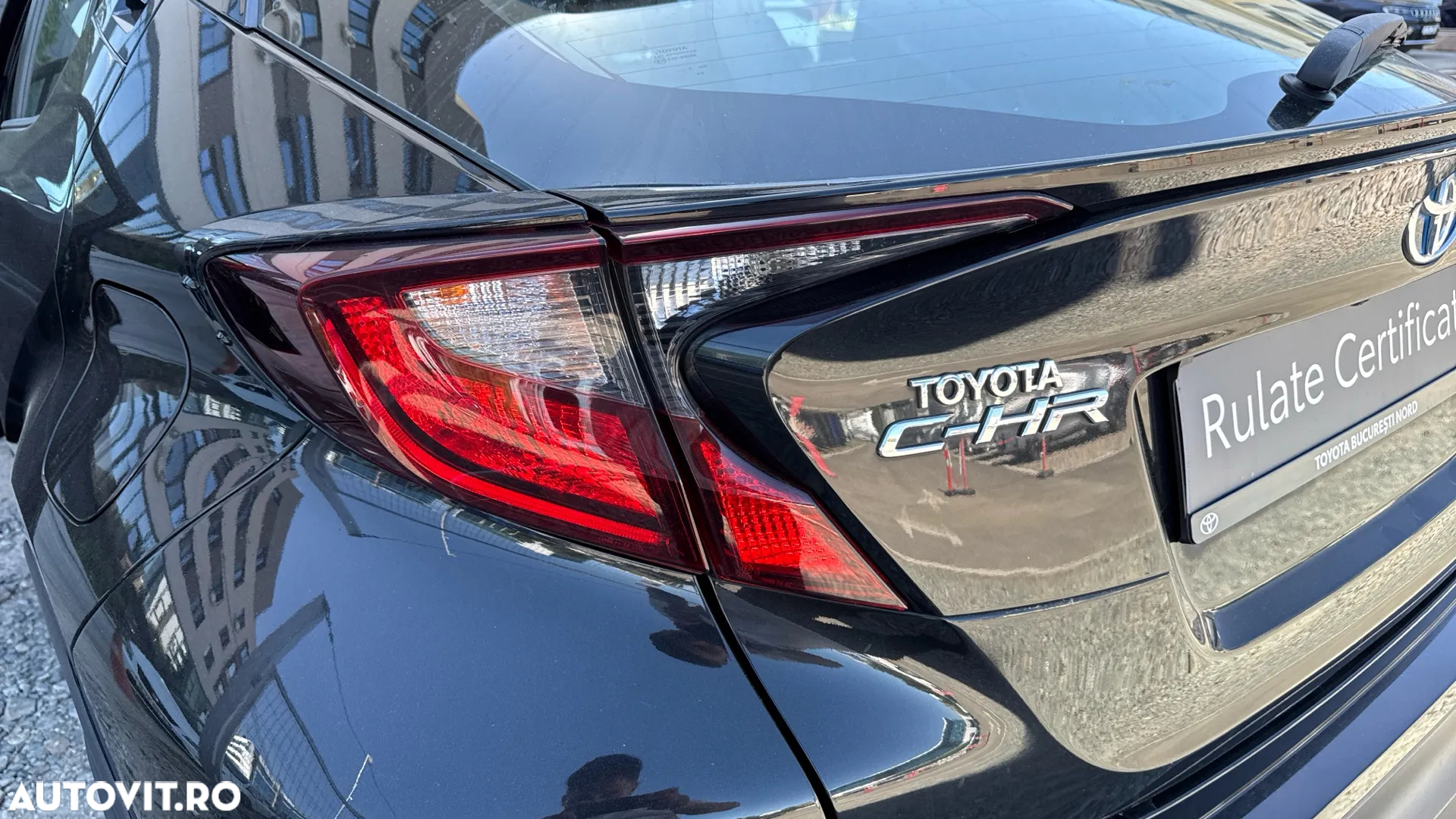 Toyota C-HR 1.8 HSD 122 CP 4x2 CVT Core - 24