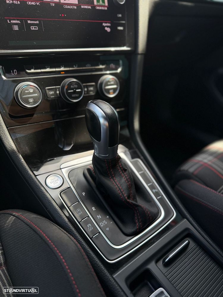 VW Golf GTI 2.0 TSI OPF DSG Performance - 9