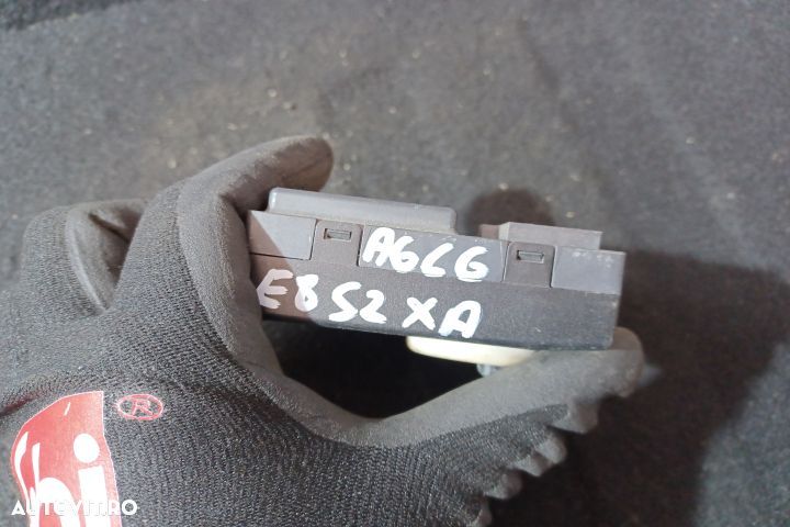 Modul control usa fata dreapta 4F0959792C 4F0959792F Audi A6 4F/C6 [2 - 4