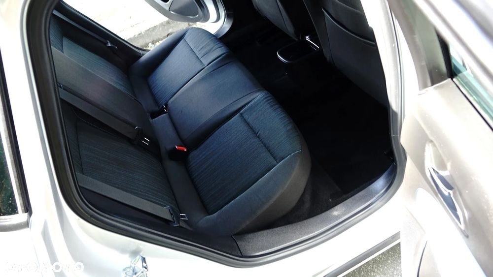 Opel Astra 1.4 Turbo Cosmo - 11