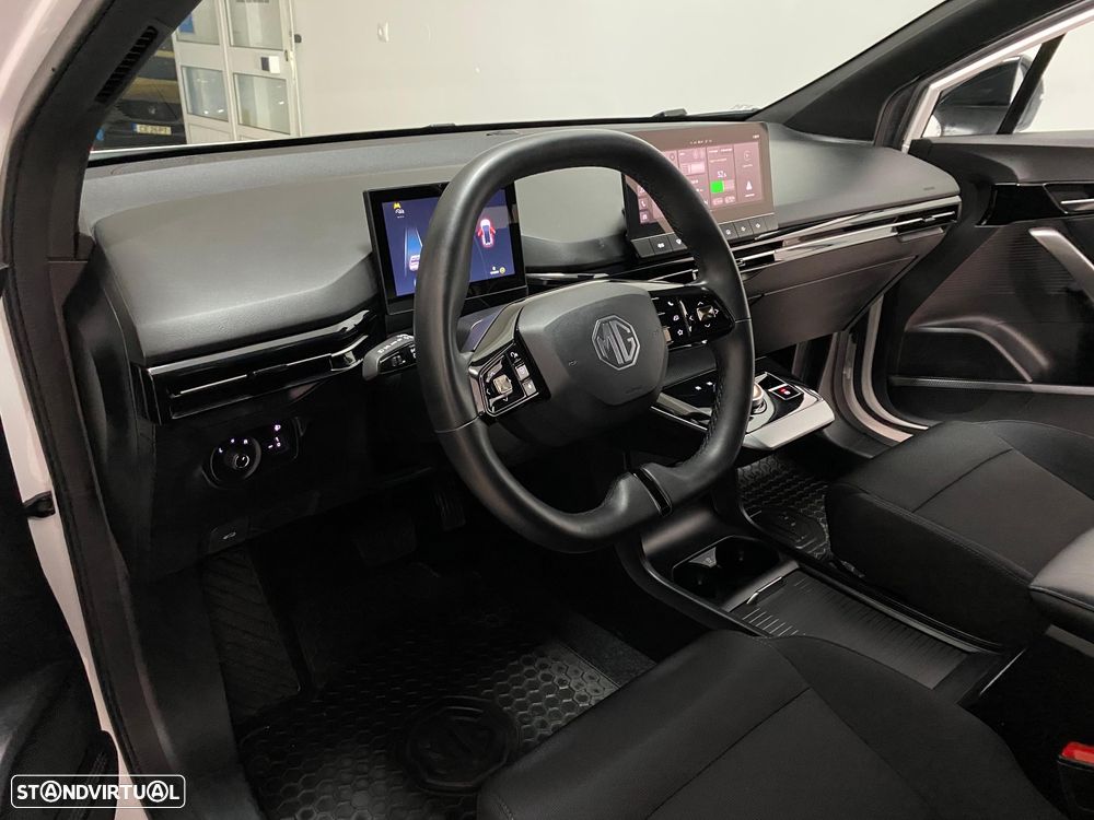 MG MG4 64 kWh Comfort - 9