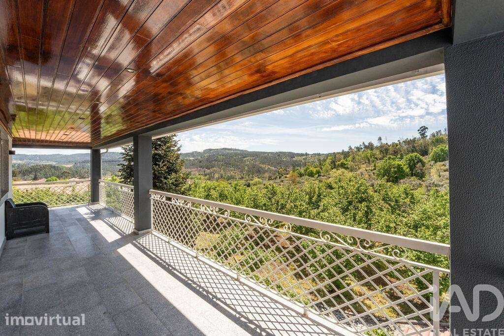 Quinta T5 em Sezures de 427 m2 - Grande imagem: 3/36