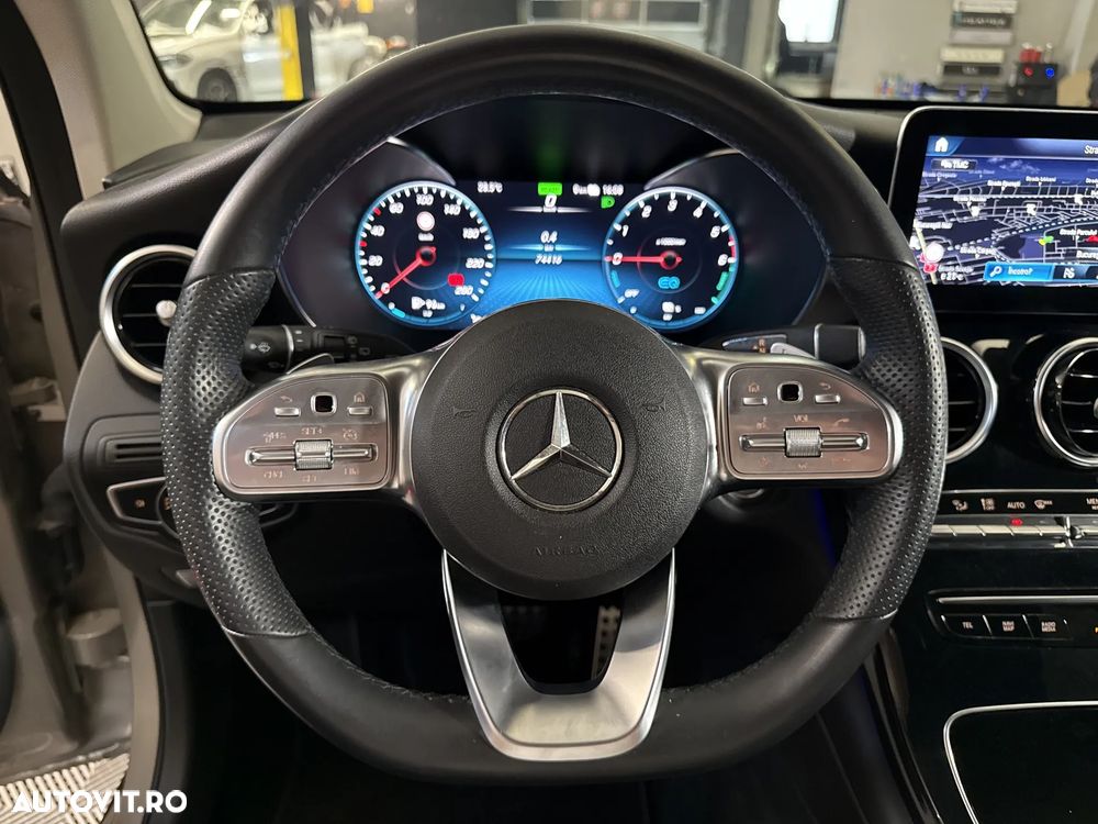 Mercedes-Benz GLC - 17