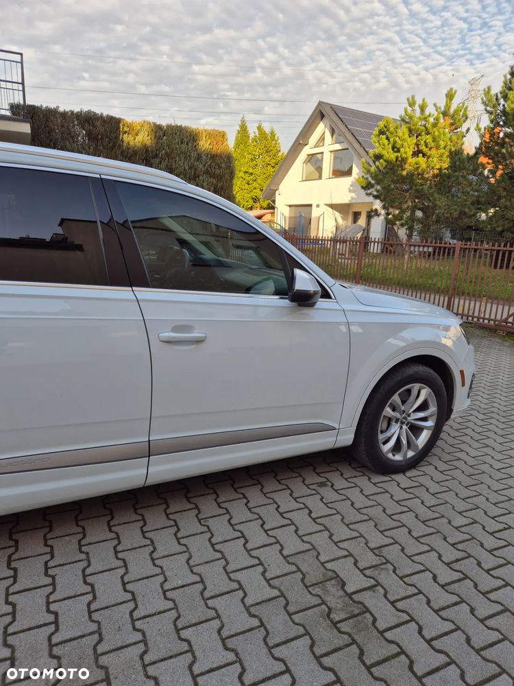 Audi Q7 - 6