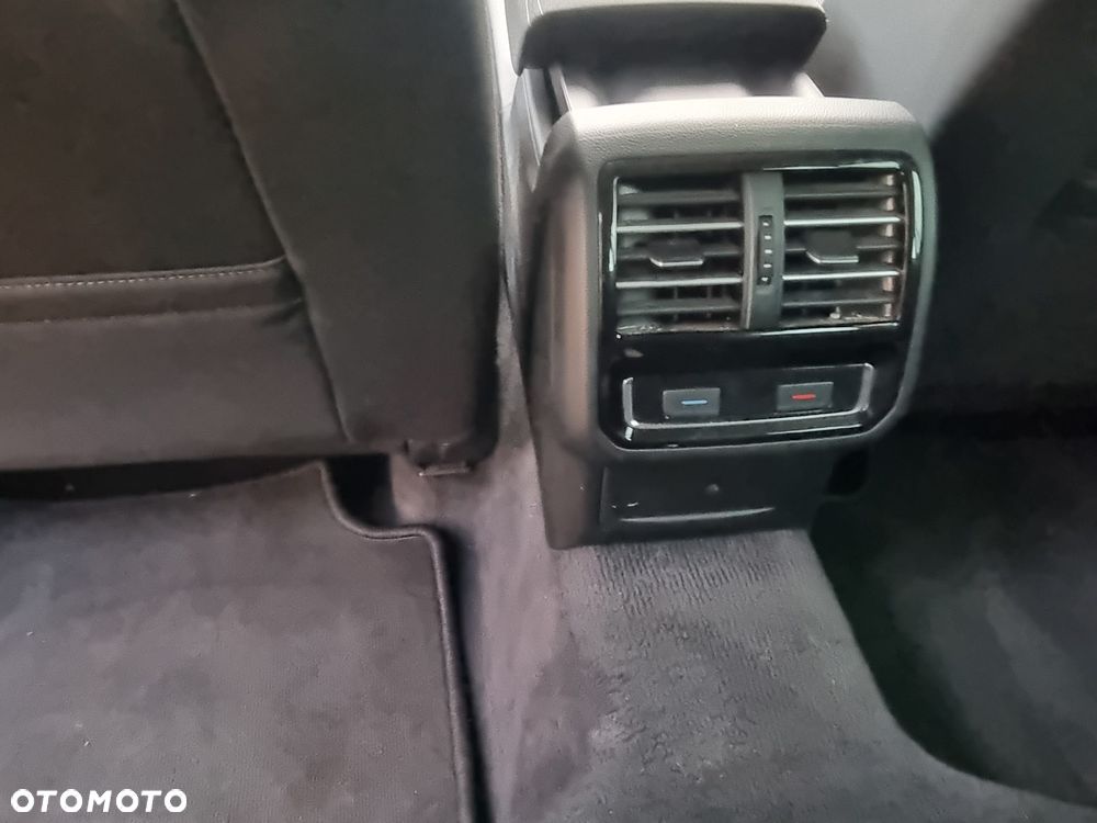 Volkswagen Passat 2.0 TDI BMT Comfortline DSG - 9