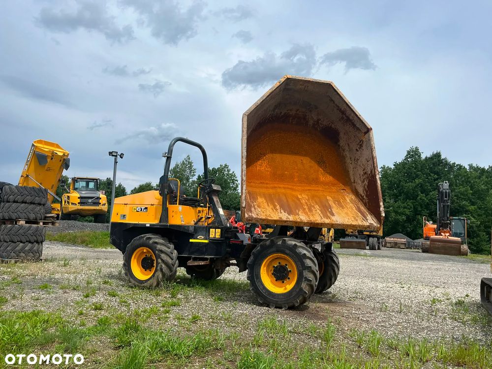 JCB 6TST - 5