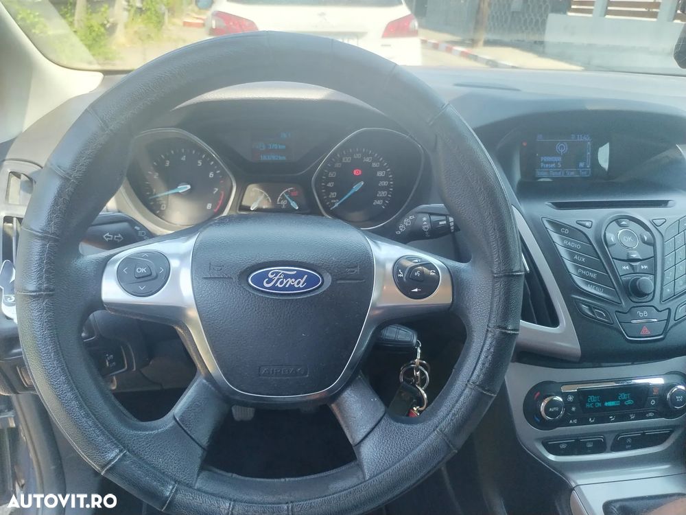 Ford Focus - 4