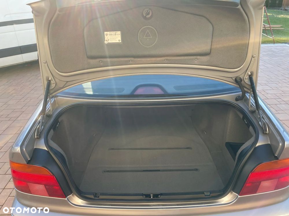 BMW Seria 5 - 21