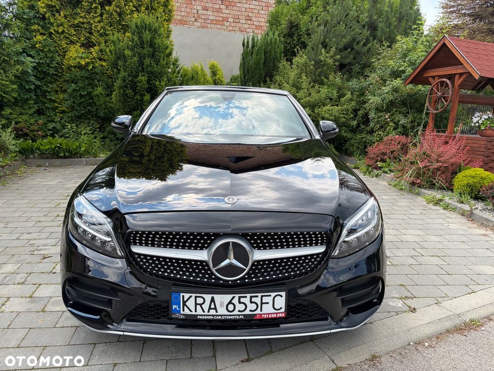 Mercedes-Benz Klasa C 180 9G-TRONIC AMG Line Plus - 13