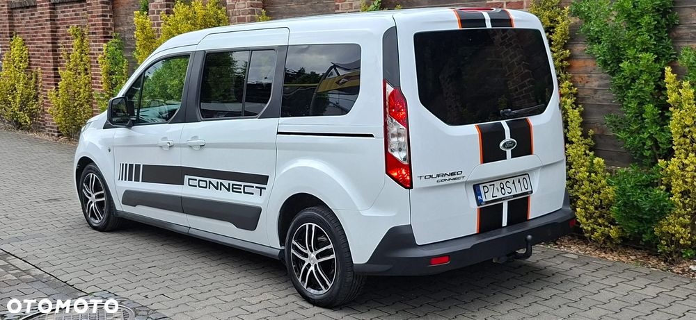 Ford Tourneo Connect Grand - 19
