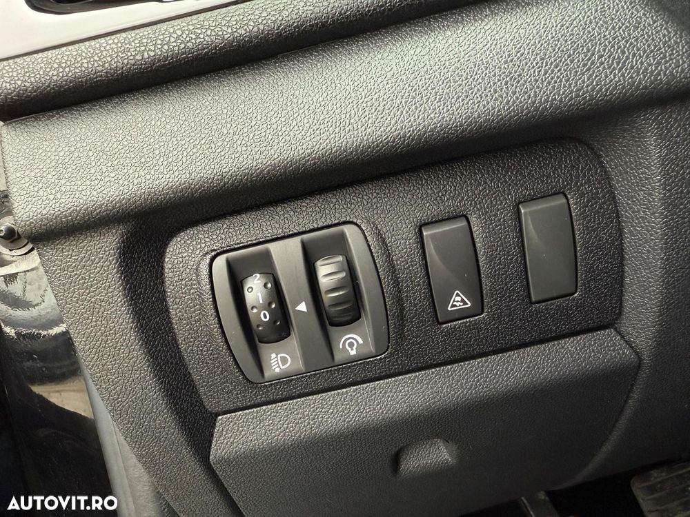 Renault Megane Grandtour TCe 130 BOSE Edition - 15