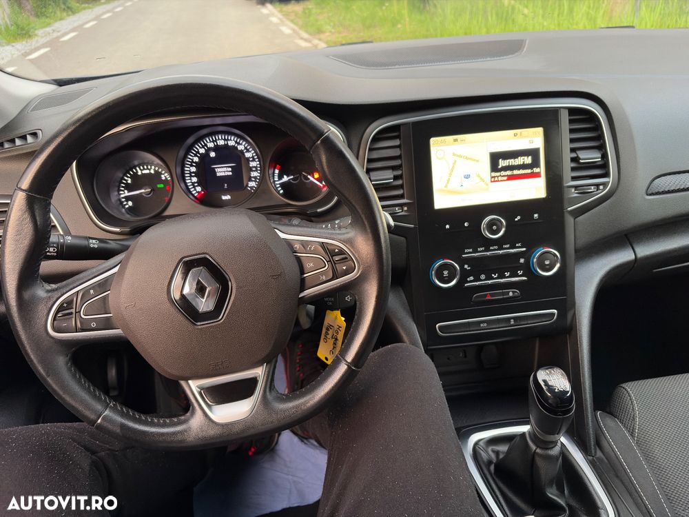 Renault Megane - 11
