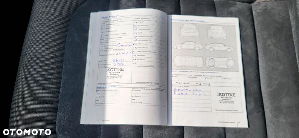 Volkswagen Golf 2.0 BlueTDI Highline - 22