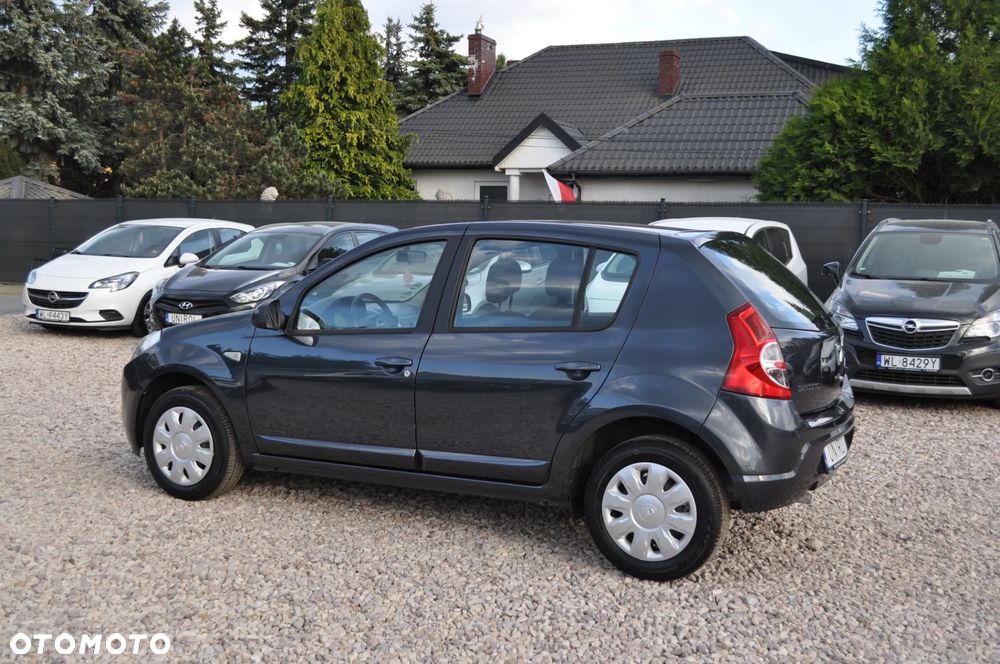 Dacia Sandero 1.6 Laureate BL - 10