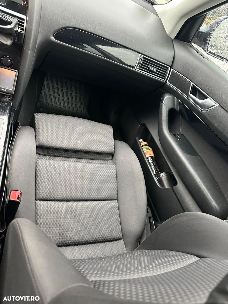 Audi A6 2.0 TDI DPF Multitronic Avant - 10