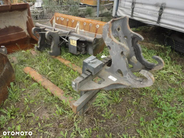 Mecalac 9MWR - 17