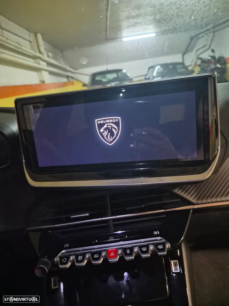 Peugeot 2008 1.2 Hybrid Allure e-DCS6 - 9