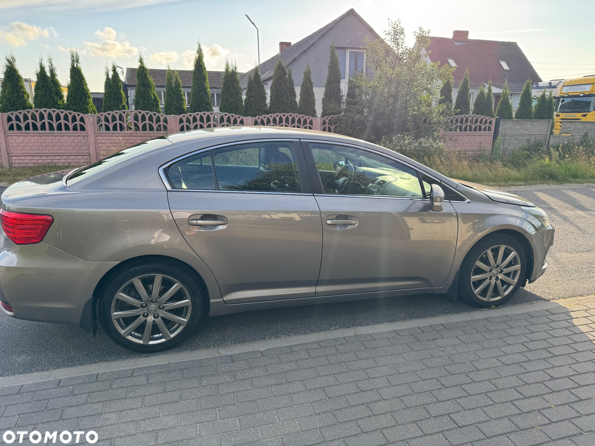 Toyota Avensis 2.2 D-CAT Prestige - 4