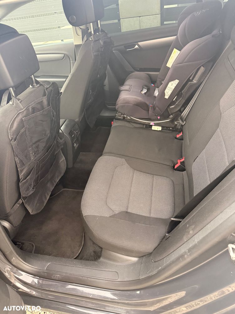 Volkswagen Passat 2.0 TDI DSG Highline - 18