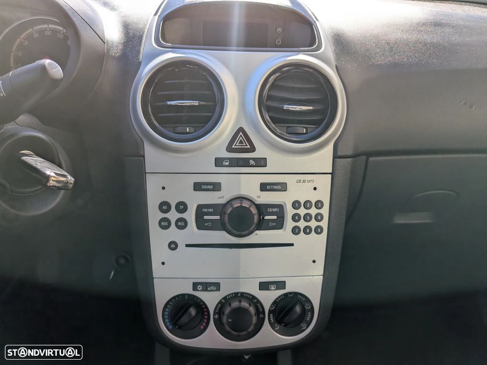 Opel Corsa 1.2 Go! - 10