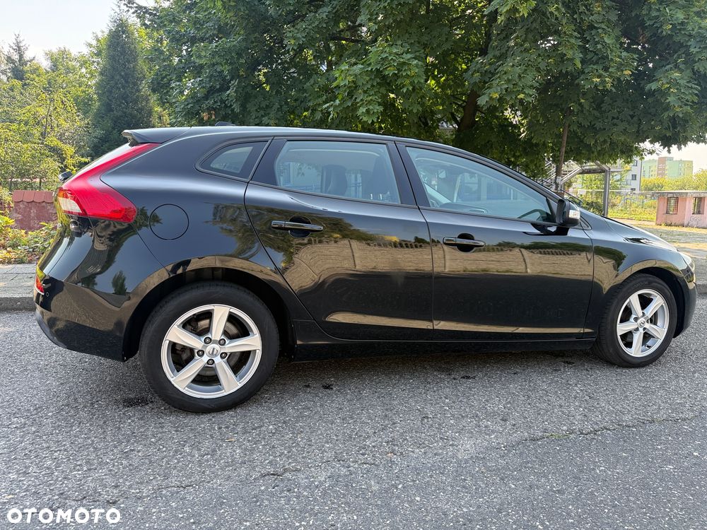 Volvo V40 - 9