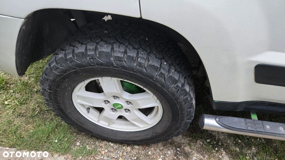 Jeep Grand Cherokee 3.7 4x4 Laredo - 18