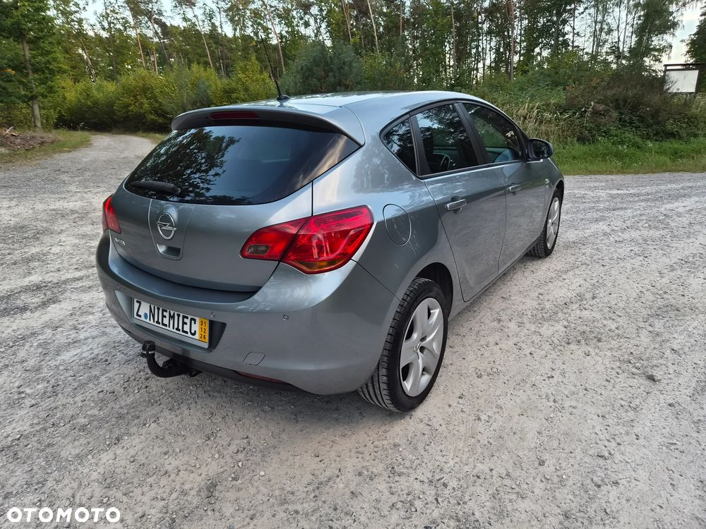 Opel Astra - 6