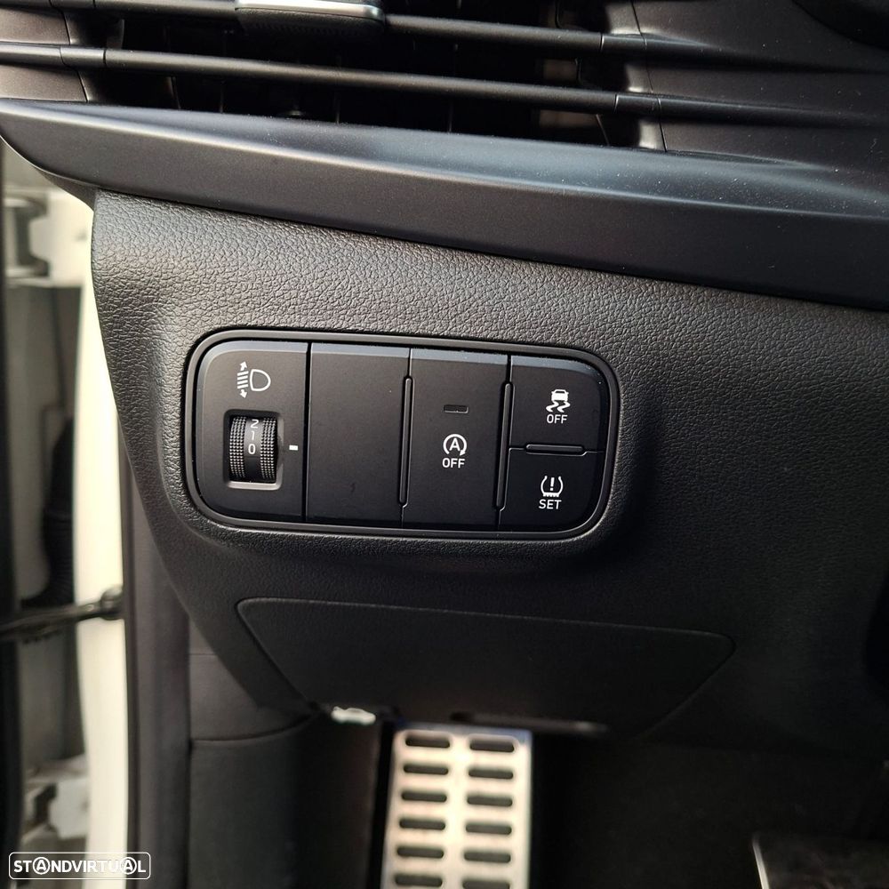 Hyundai Bayon 1.0 T-GDI Premium (TT) DCT - 17