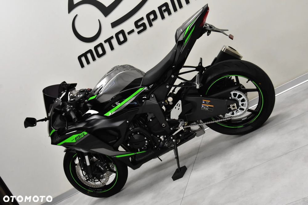 Kawasaki Ninja - 11