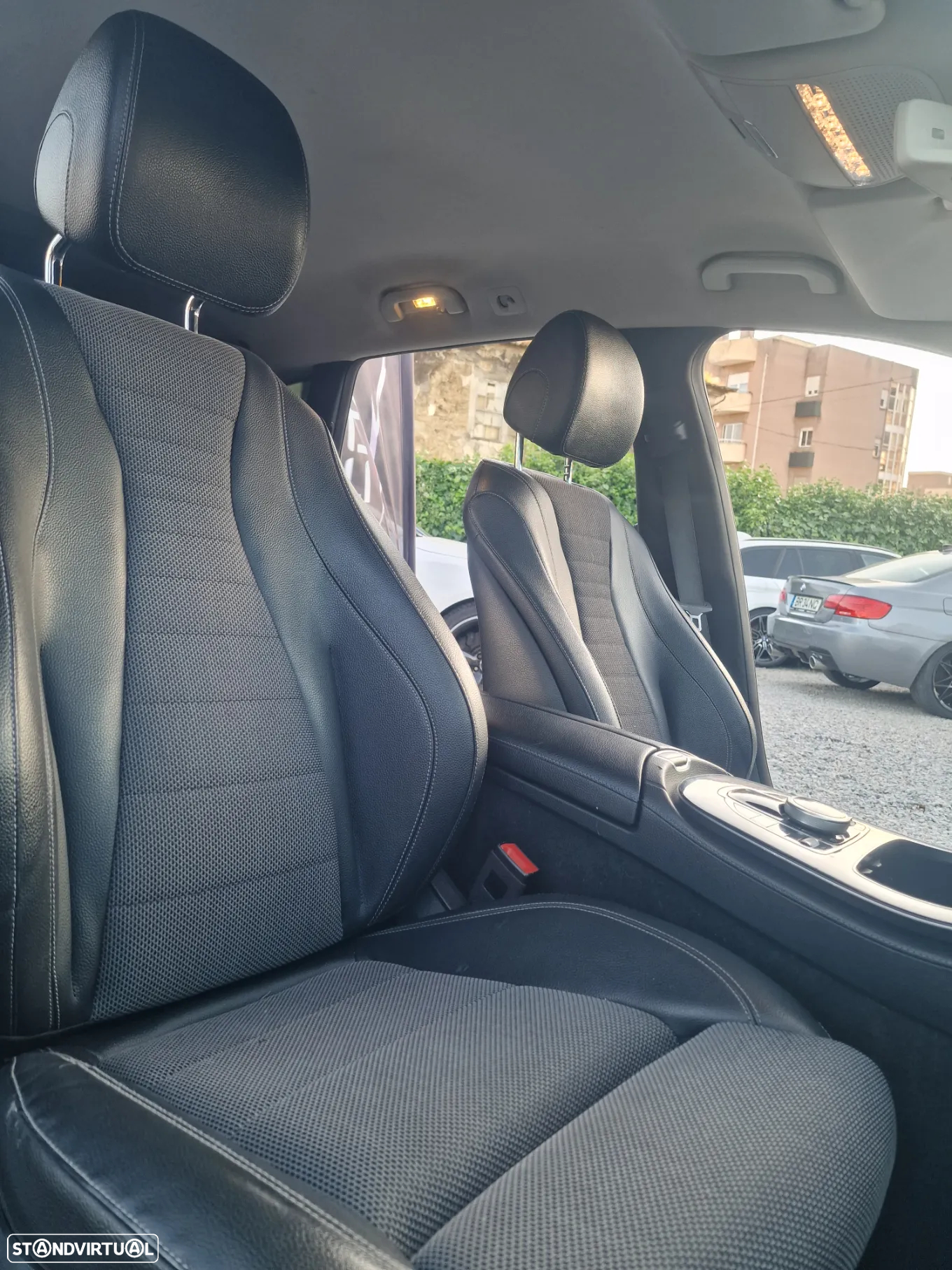 Mercedes-Benz E 220 d T 9G-TRONIC Exclusive - 10