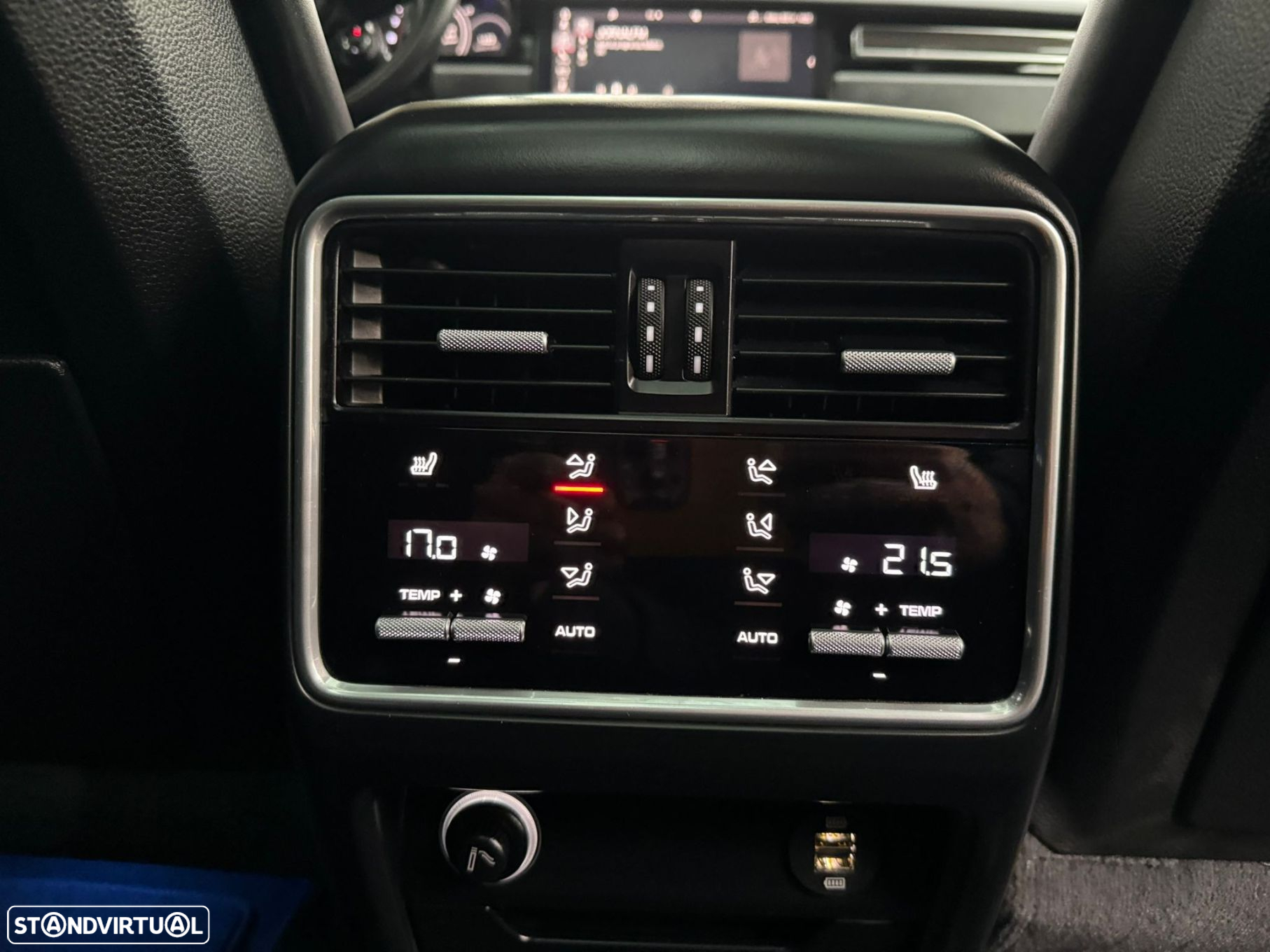 Porsche Cayenne Turbo - 36