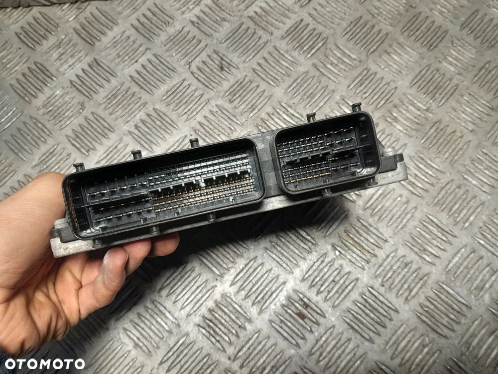 TOYOTA RAV4 KOMPUTER STEROWNIK SILNIKA 8966142C00 - 2