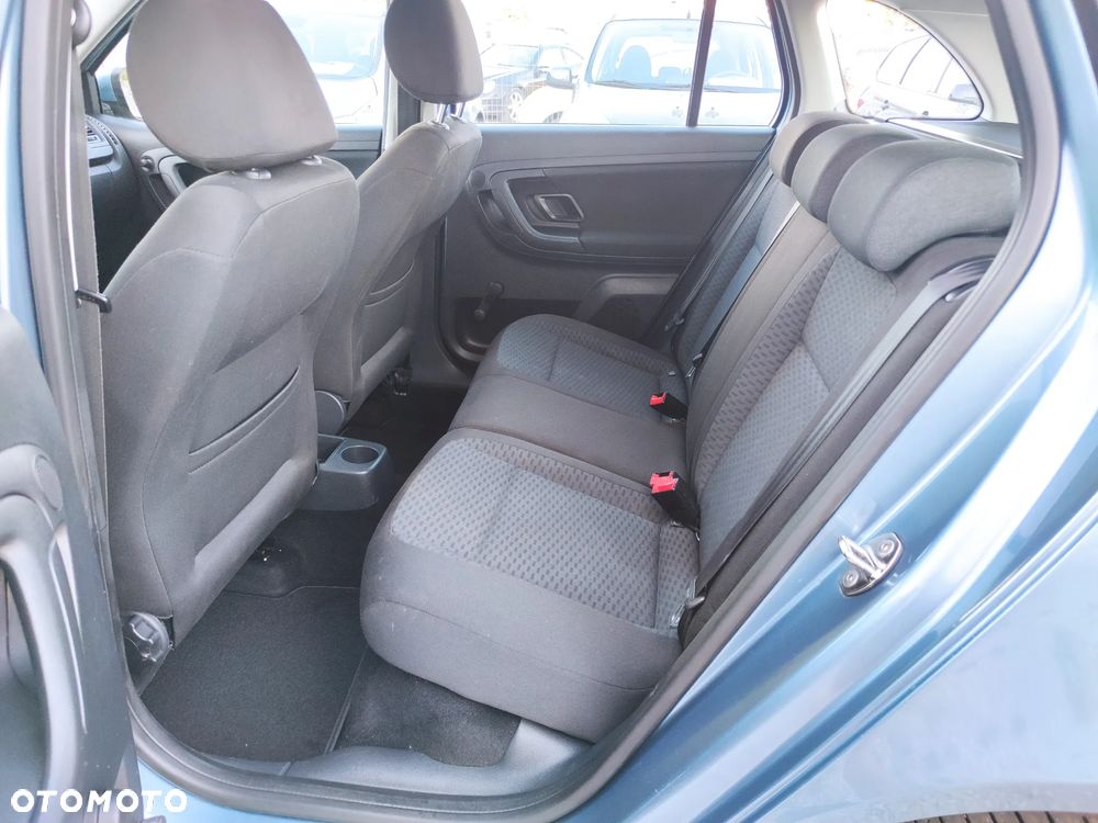 Skoda Fabia - 16