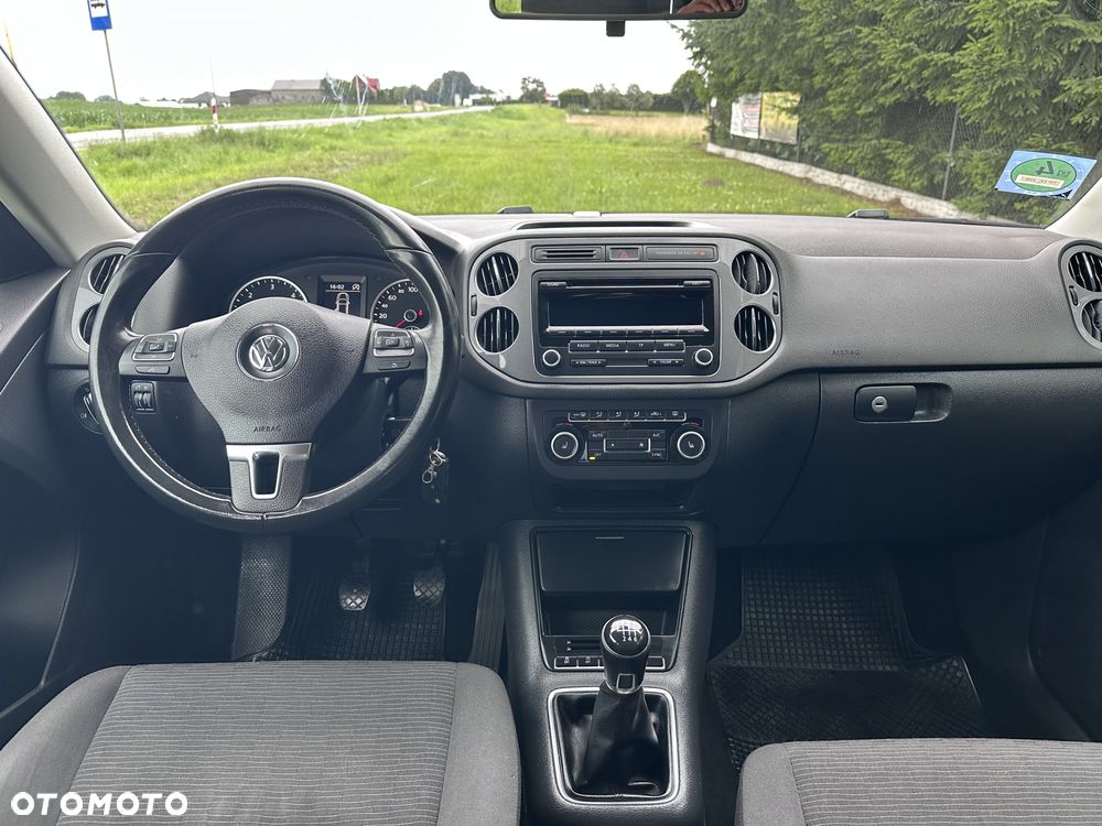 Volkswagen Tiguan 2.0 TDI DPF BlueMotion Technology Sport & Style - 22
