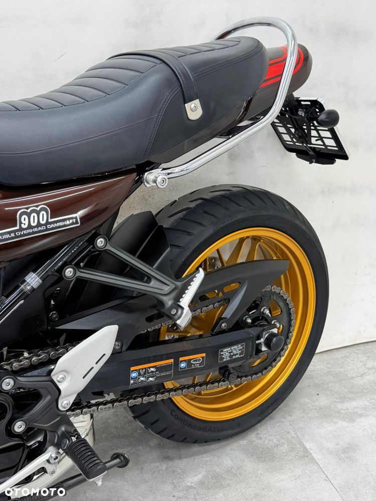 Kawasaki Z 900 RS - 13