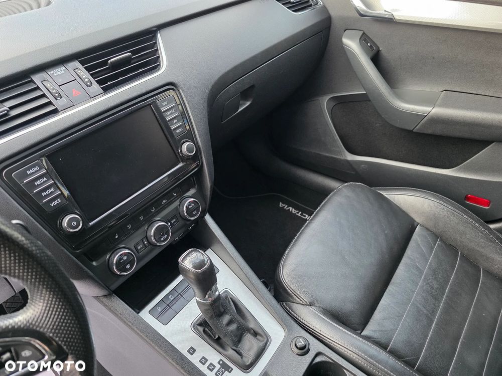 Skoda Octavia 1.4 TSI Green tec DSG Elegance - 19