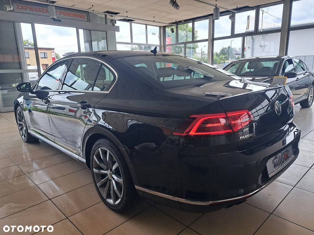 Volkswagen Passat 1.8 TSI BMT Highline DSG - 4