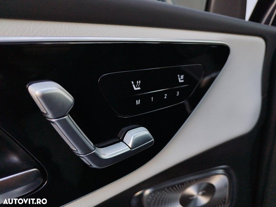Mercedes-Benz GLC 300 e 4MATIC - 16