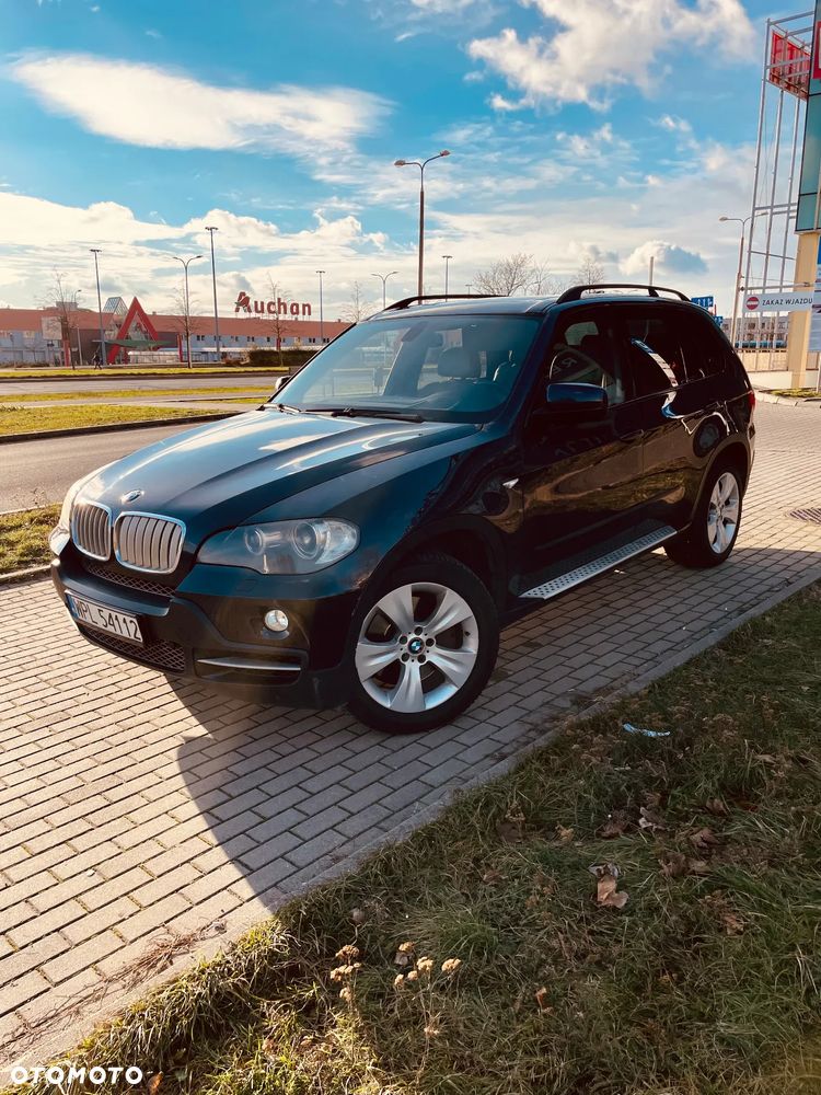 BMW X5 4.8i xDrive - 1