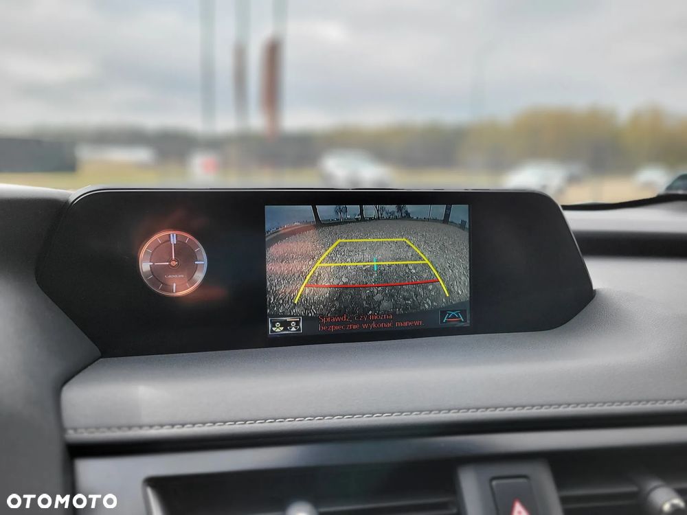 Lexus UX 200 GPF Business 2WD - 16