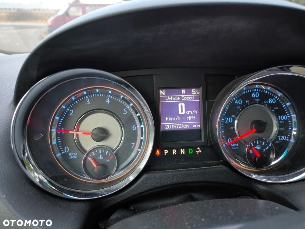Chrysler Town & Country 3.6 Touring - 9