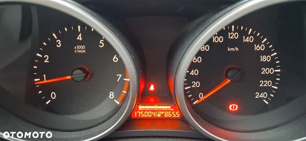 Mazda 3 1.6 Exclusive EU5 - 8